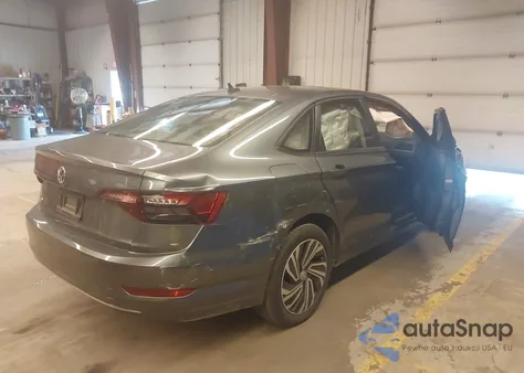 2021 Volkswagen Jetta 1.4T Sel from USA, damaged, VIN 3VWE57BU7MM066867